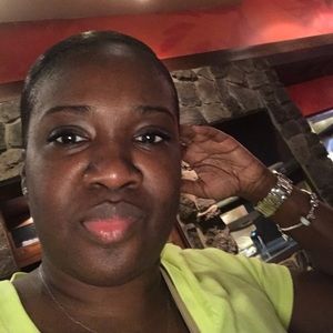 Meet your Posher, Laquanda